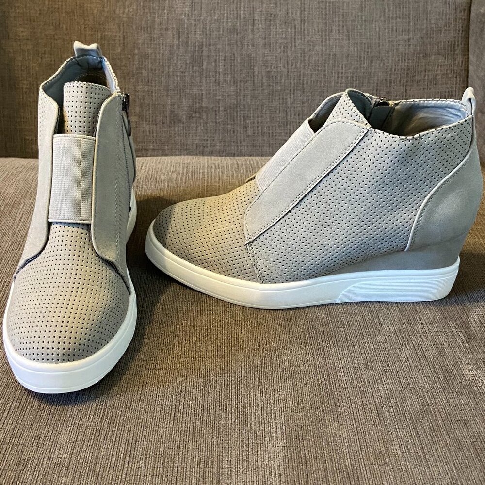Journee Collection Grey Clara Wedge Sneakers Size 9